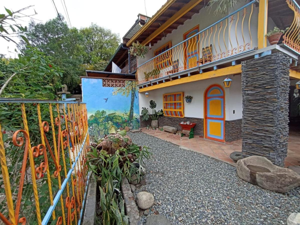 Casa De Las Rocas Hostel Jardín Exteriör bild